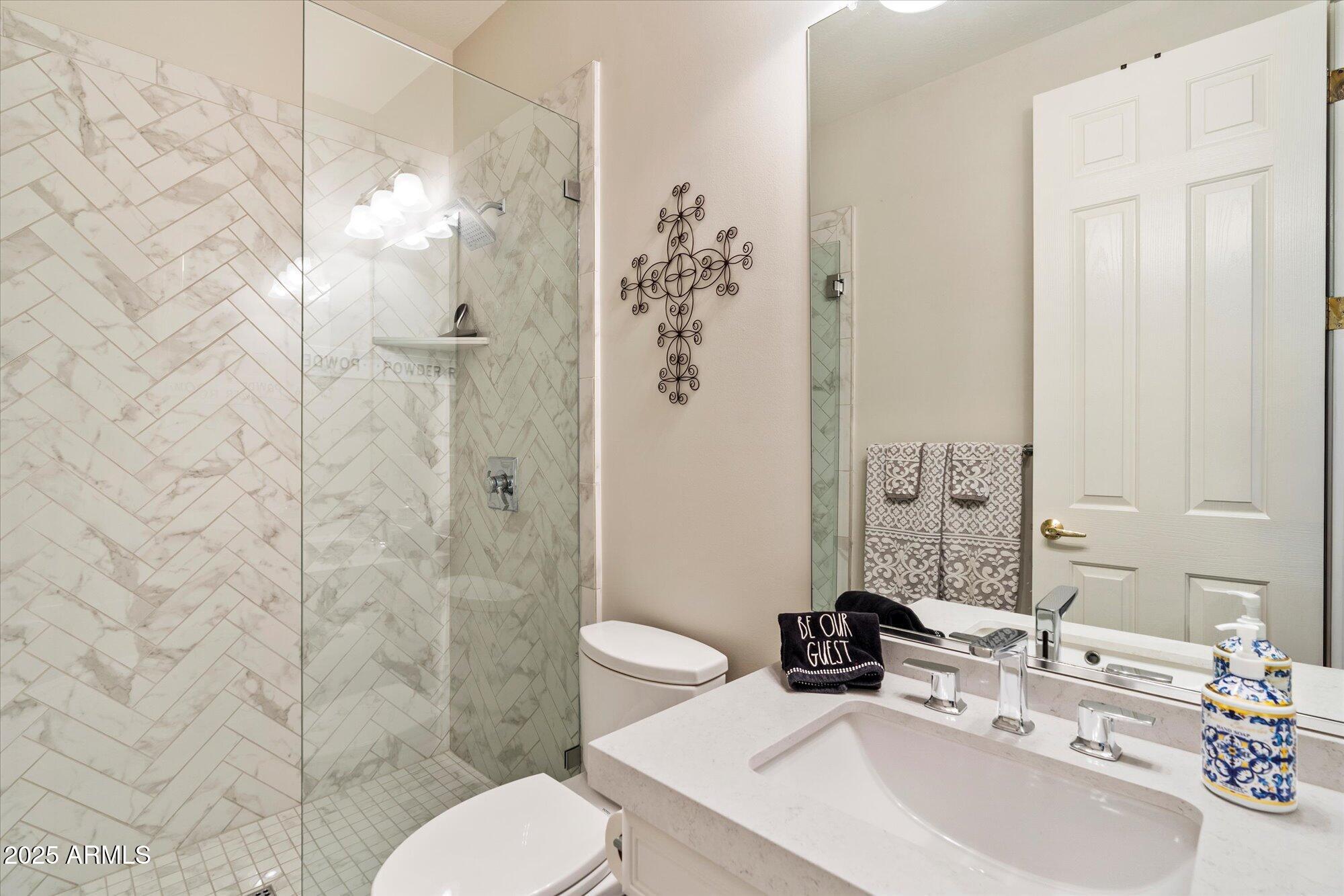 5232 E Hashknife Road