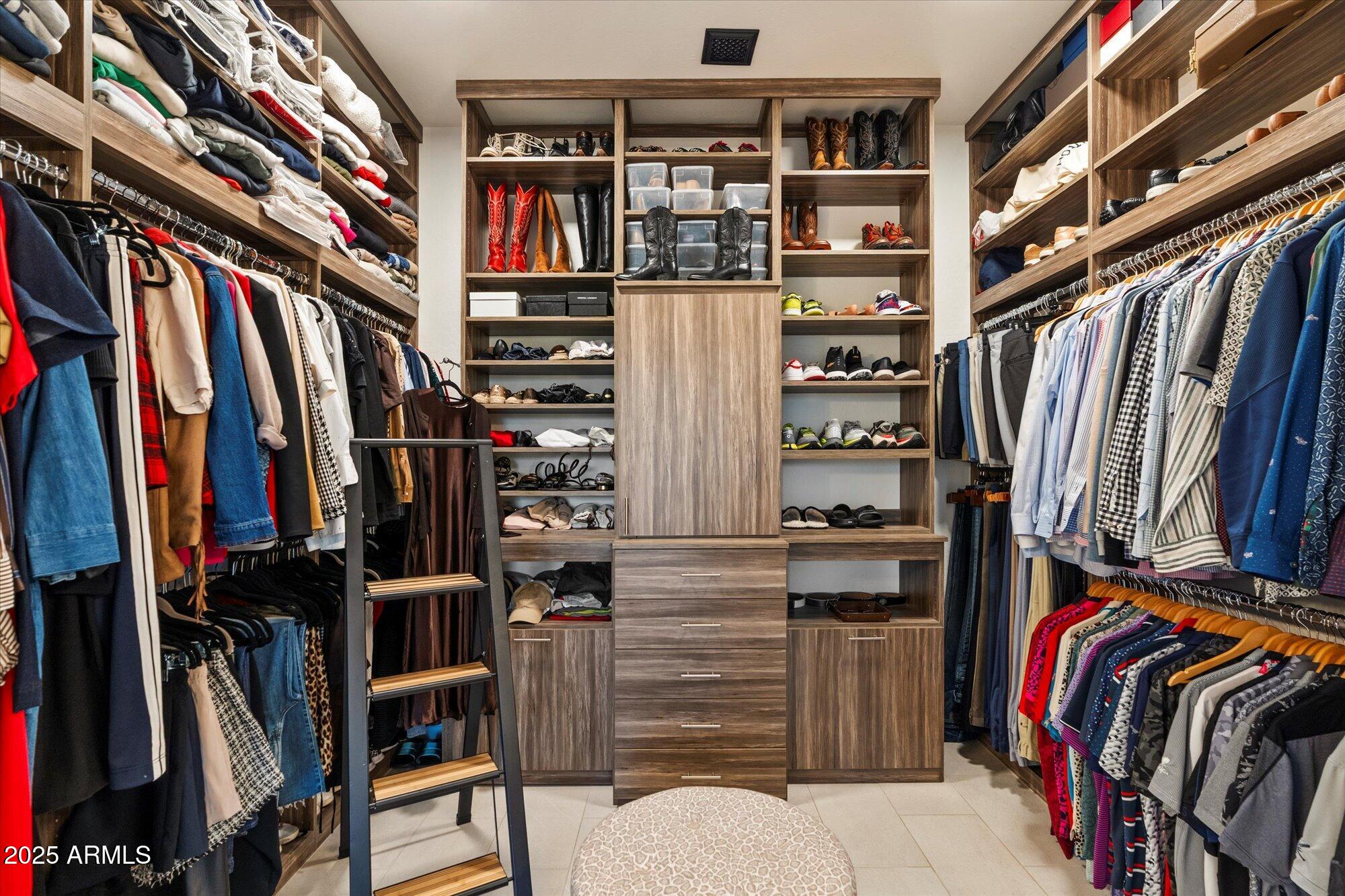 5232 E Hashknife Road