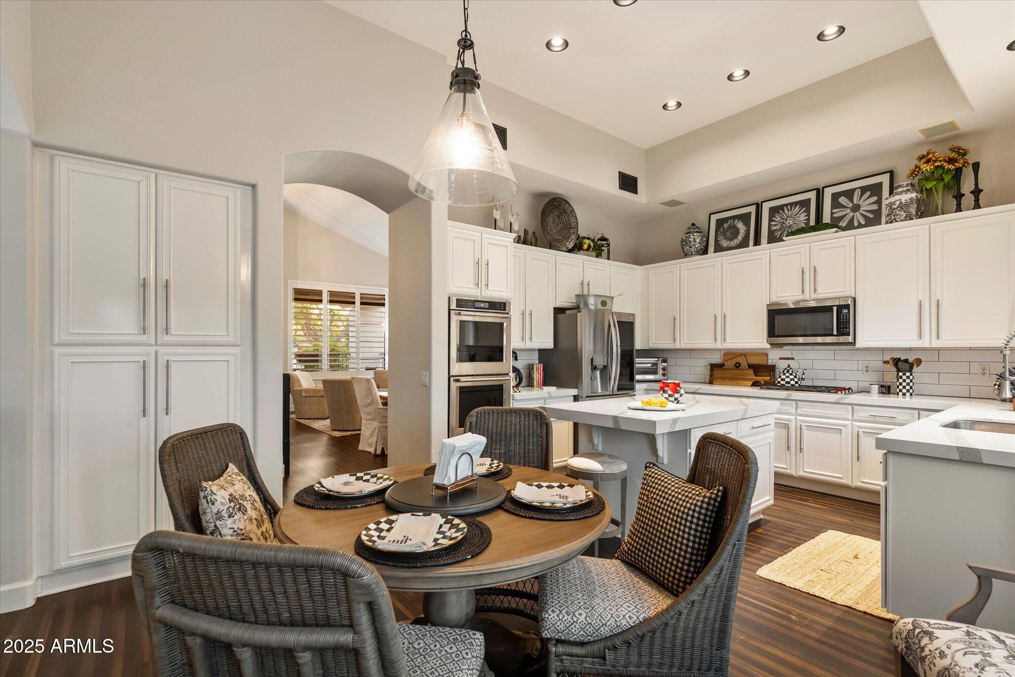 5232 E Hashknife Road