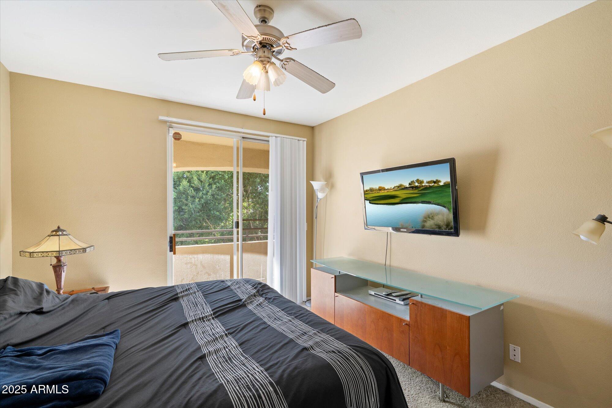 7009 E ACOMA Drive 2071