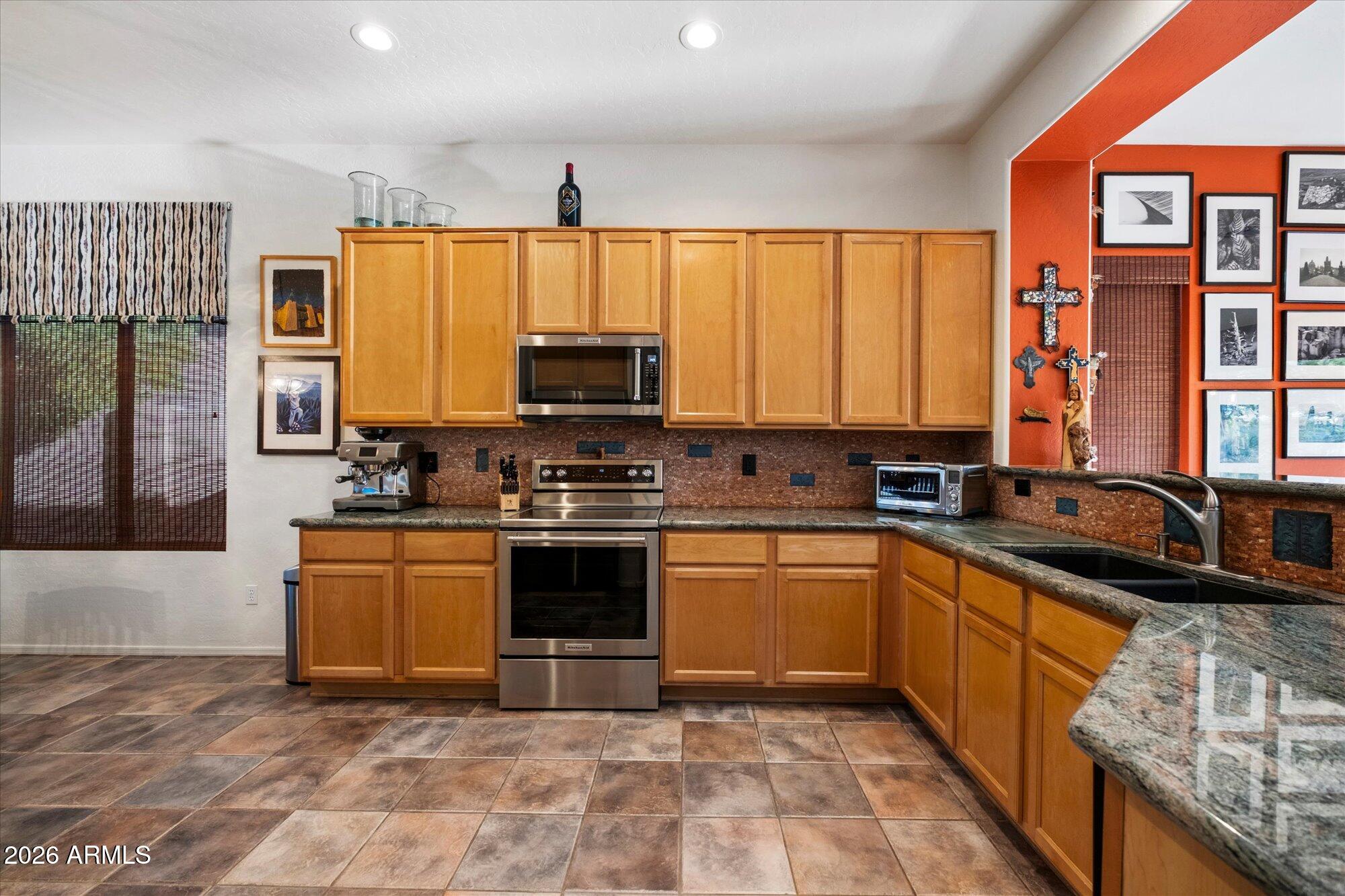 5025 E Kirkland Road