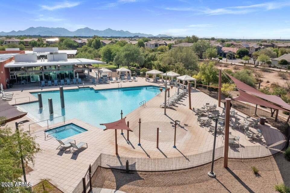 3805 E Zachary Drive