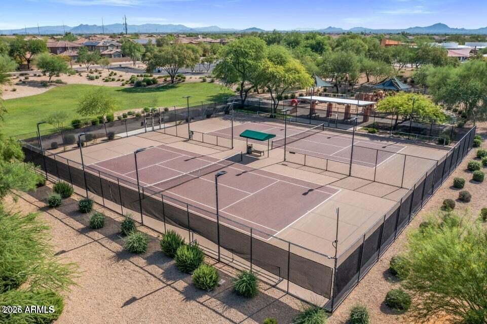 3805 E Zachary Drive