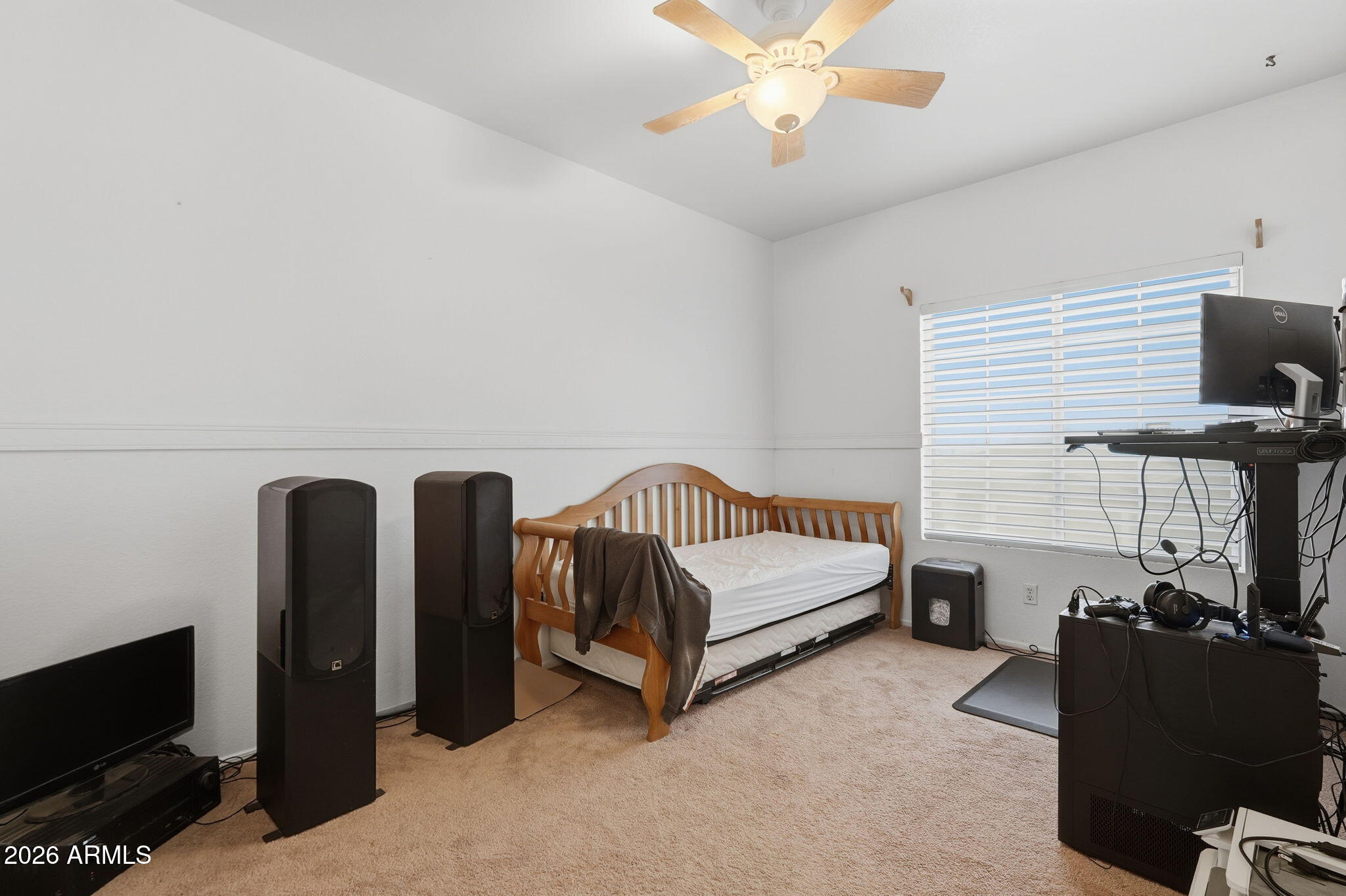 4630 E PRICKLY PEAR Trail