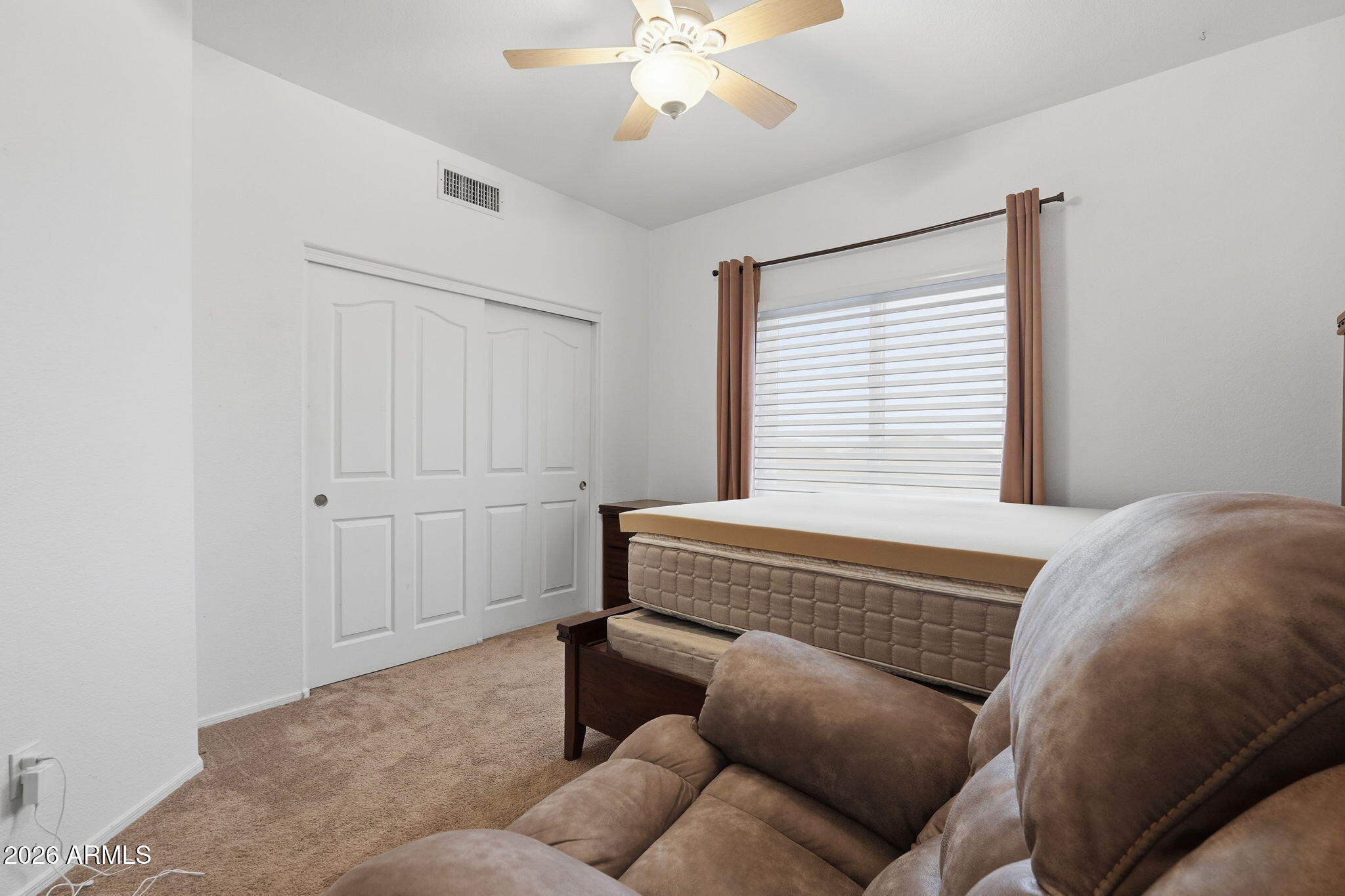 4630 E PRICKLY PEAR Trail