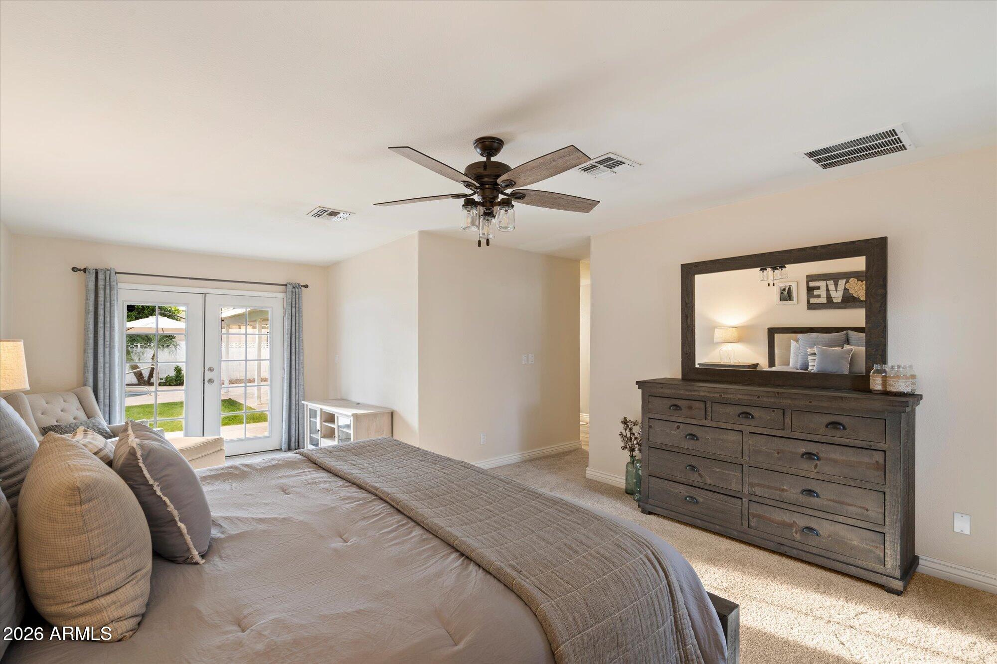 5335 E HILLERY Drive