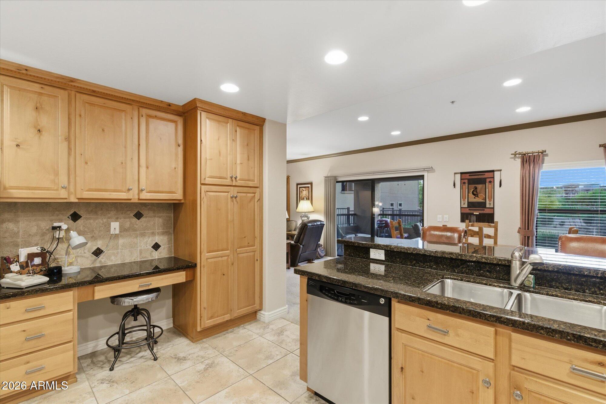 21320 N 56TH Street 1157