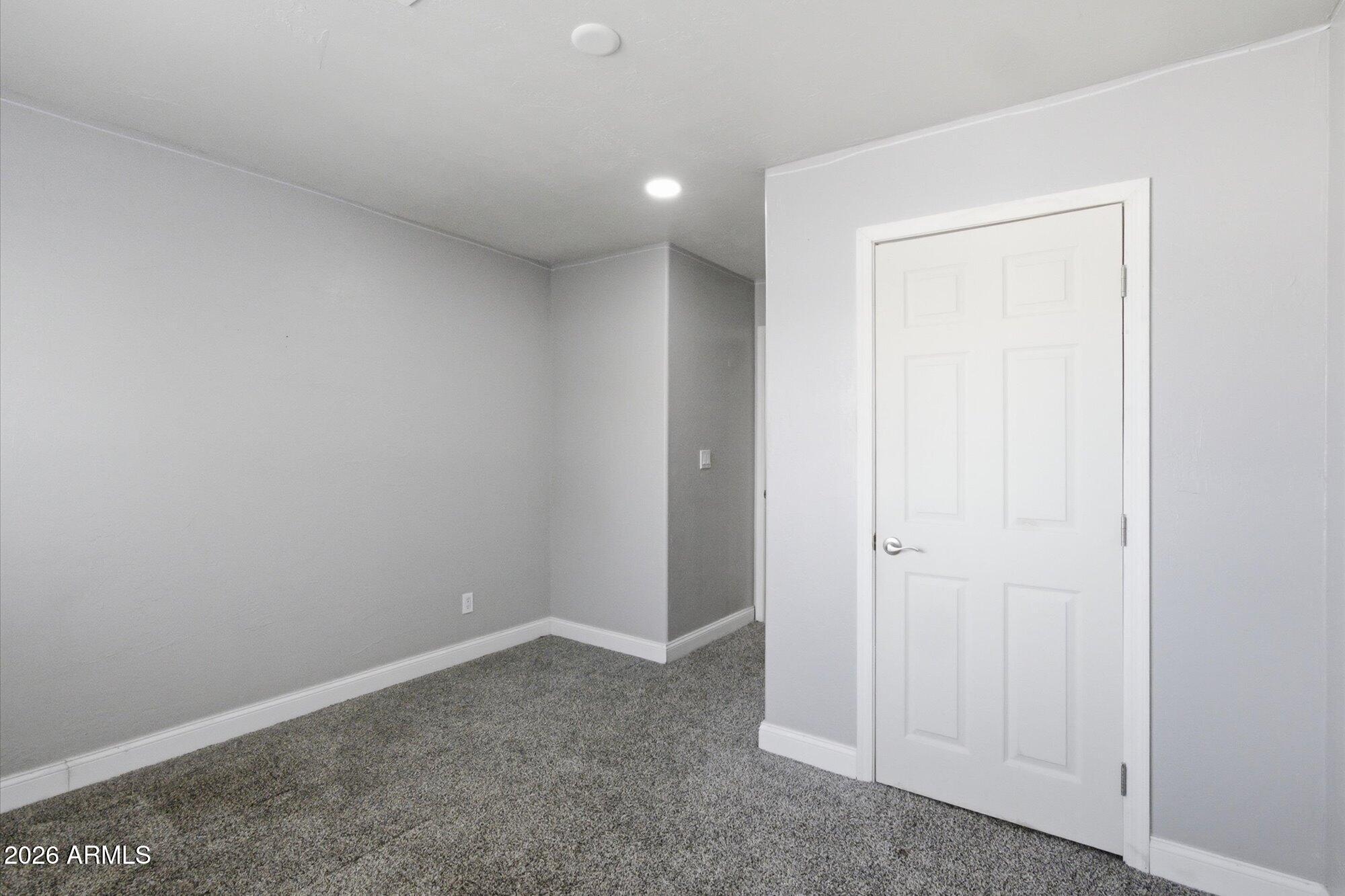14619 N 47TH Place