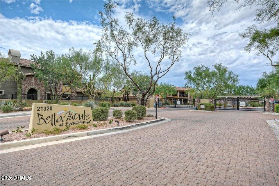 21320 N 56TH Street 1032
