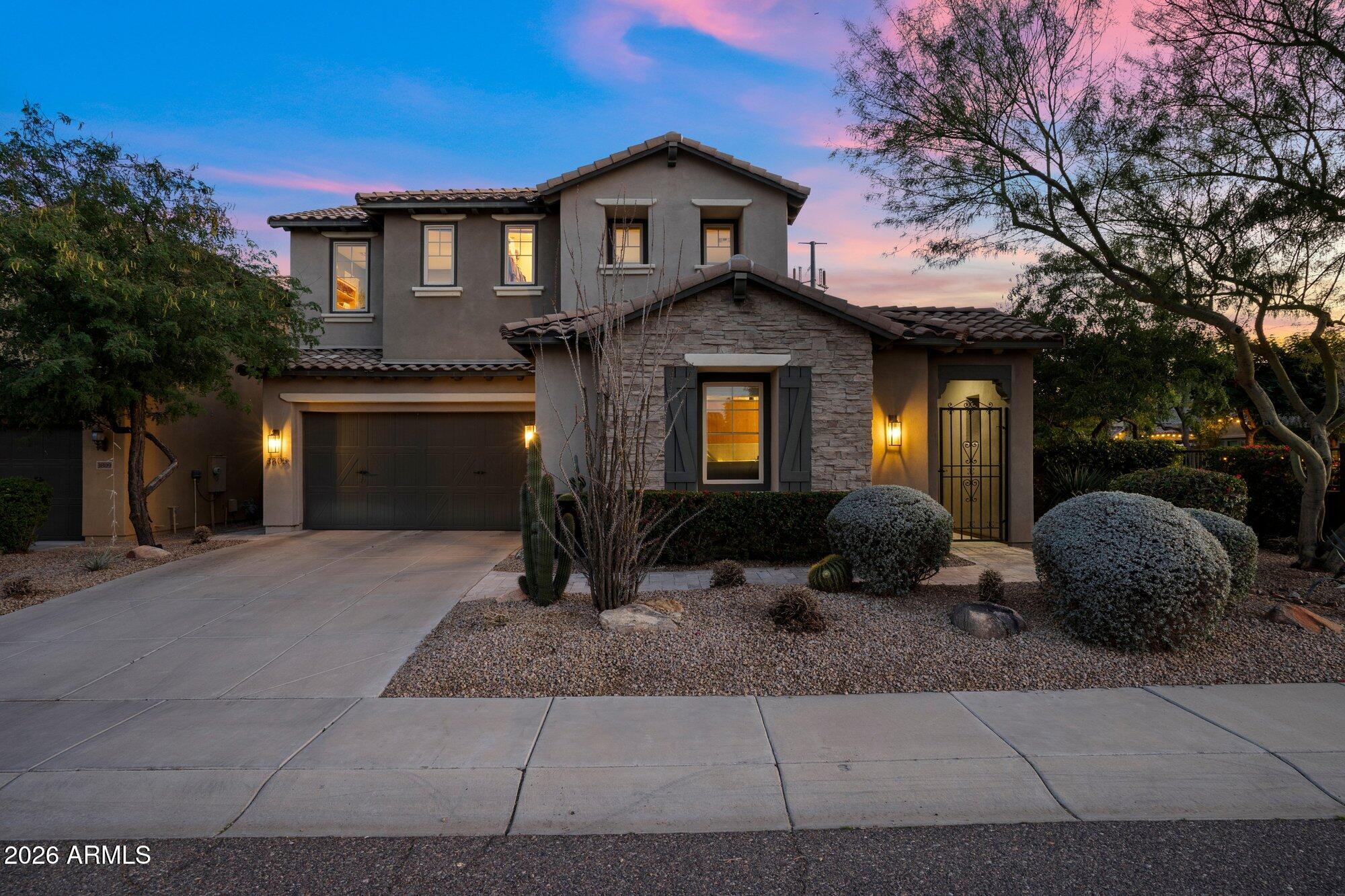 3805 E Zachary Drive