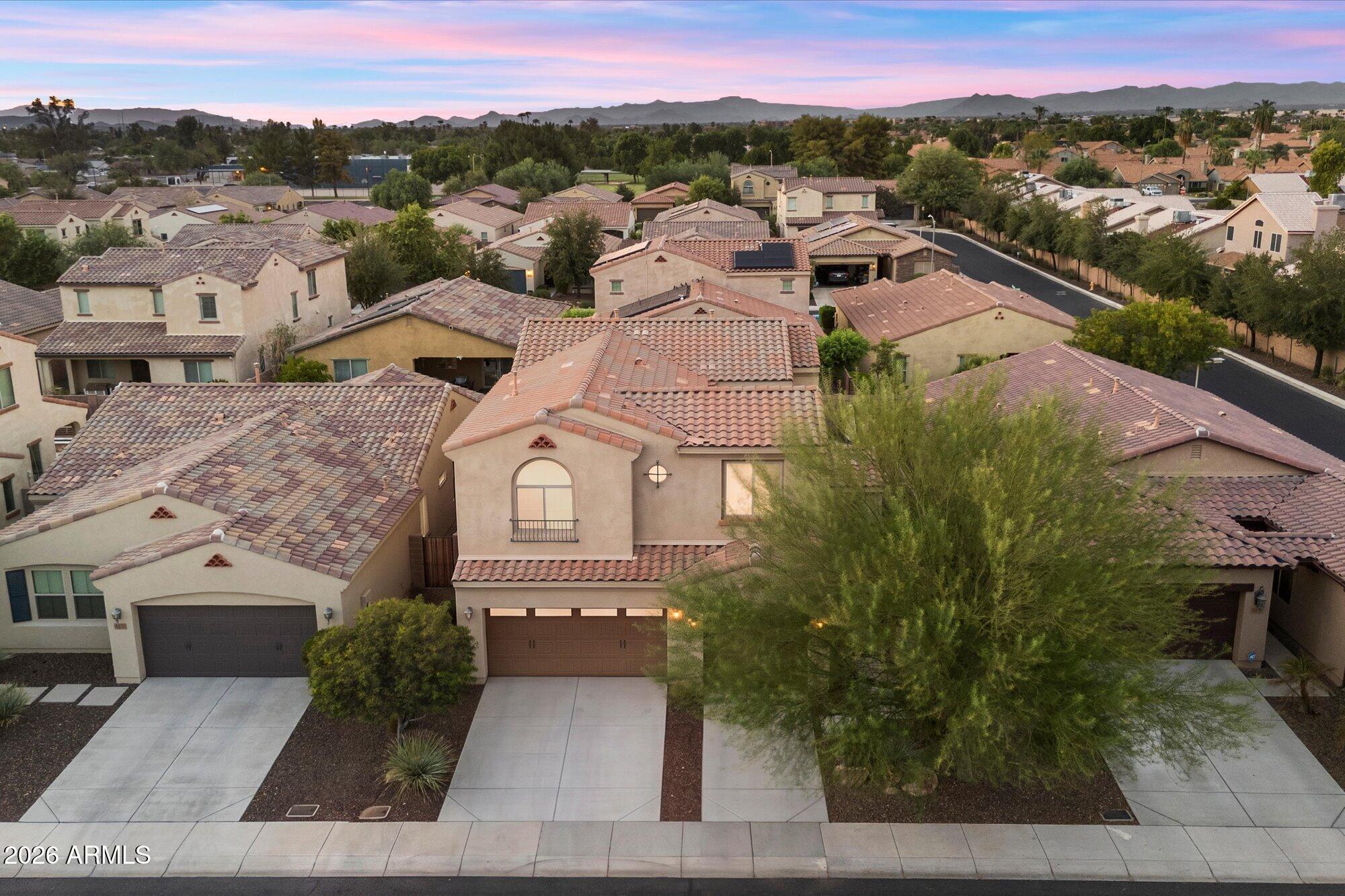 4436 E MURIEL Drive