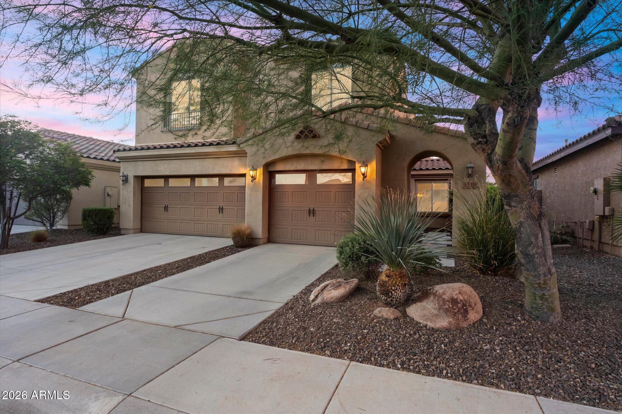 4436 E MURIEL Drive