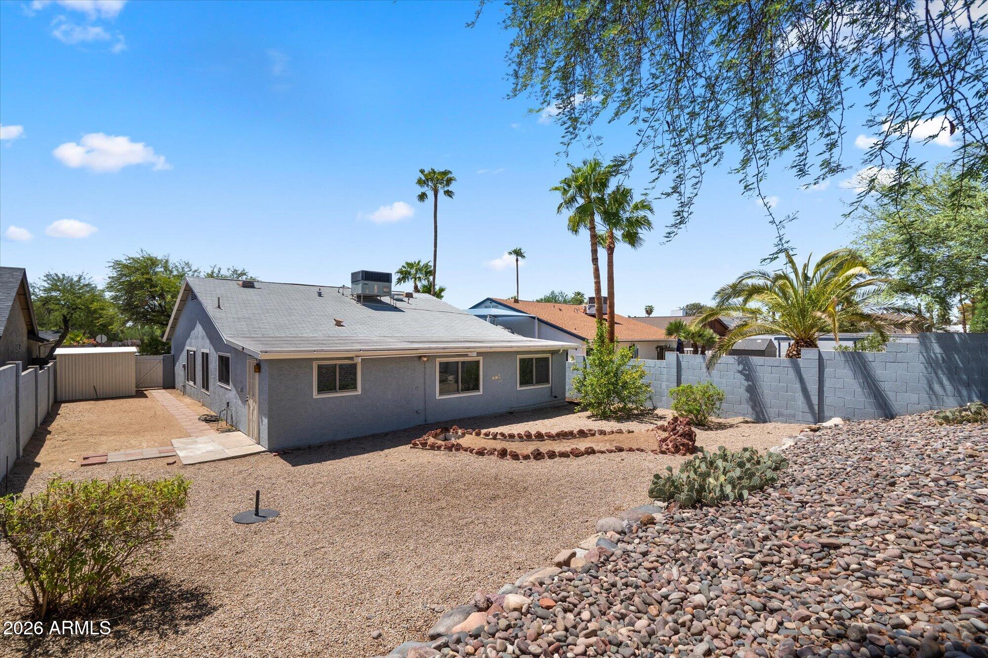 6902 E KATHLEEN Road