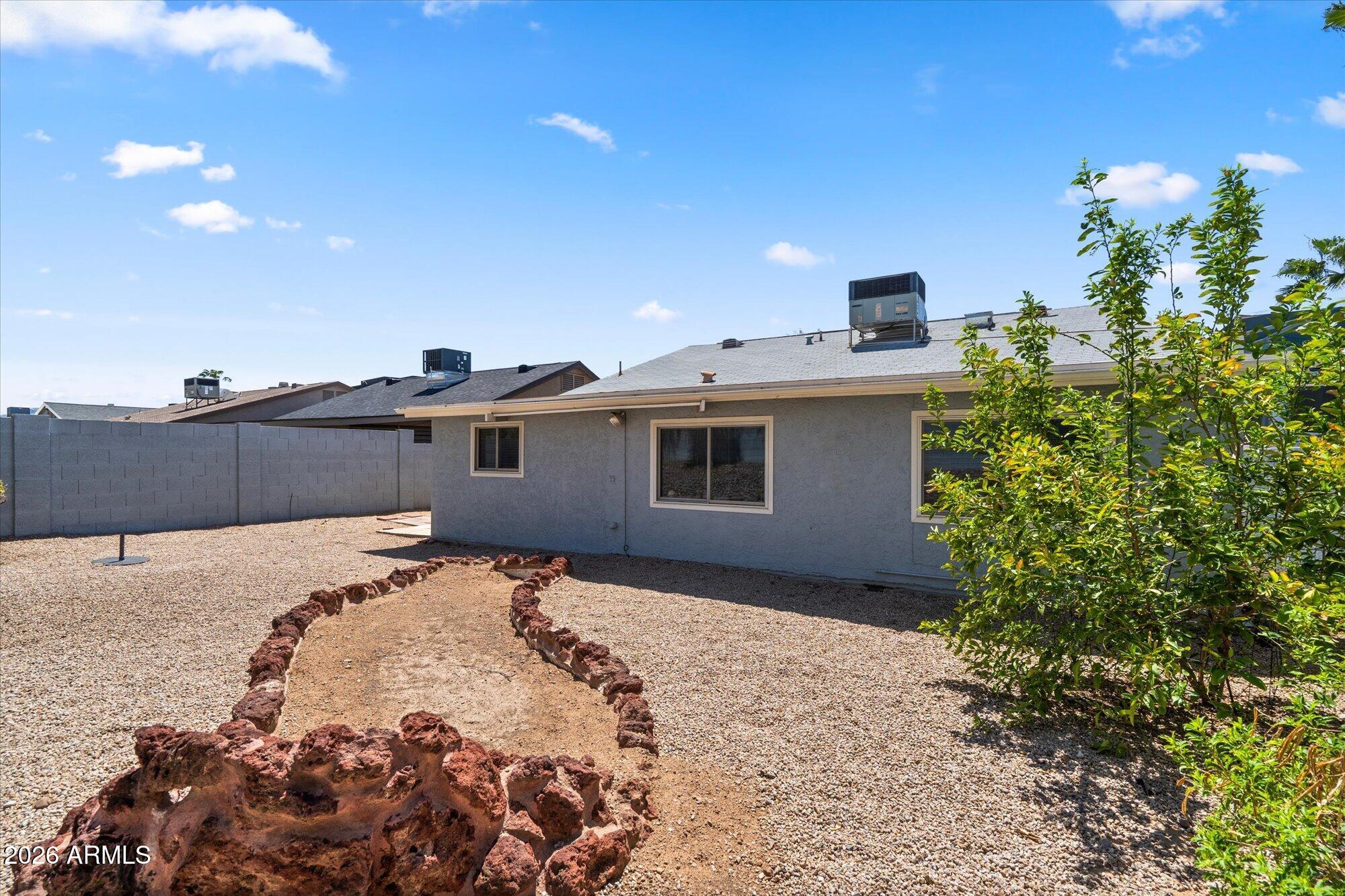 6902 E KATHLEEN Road