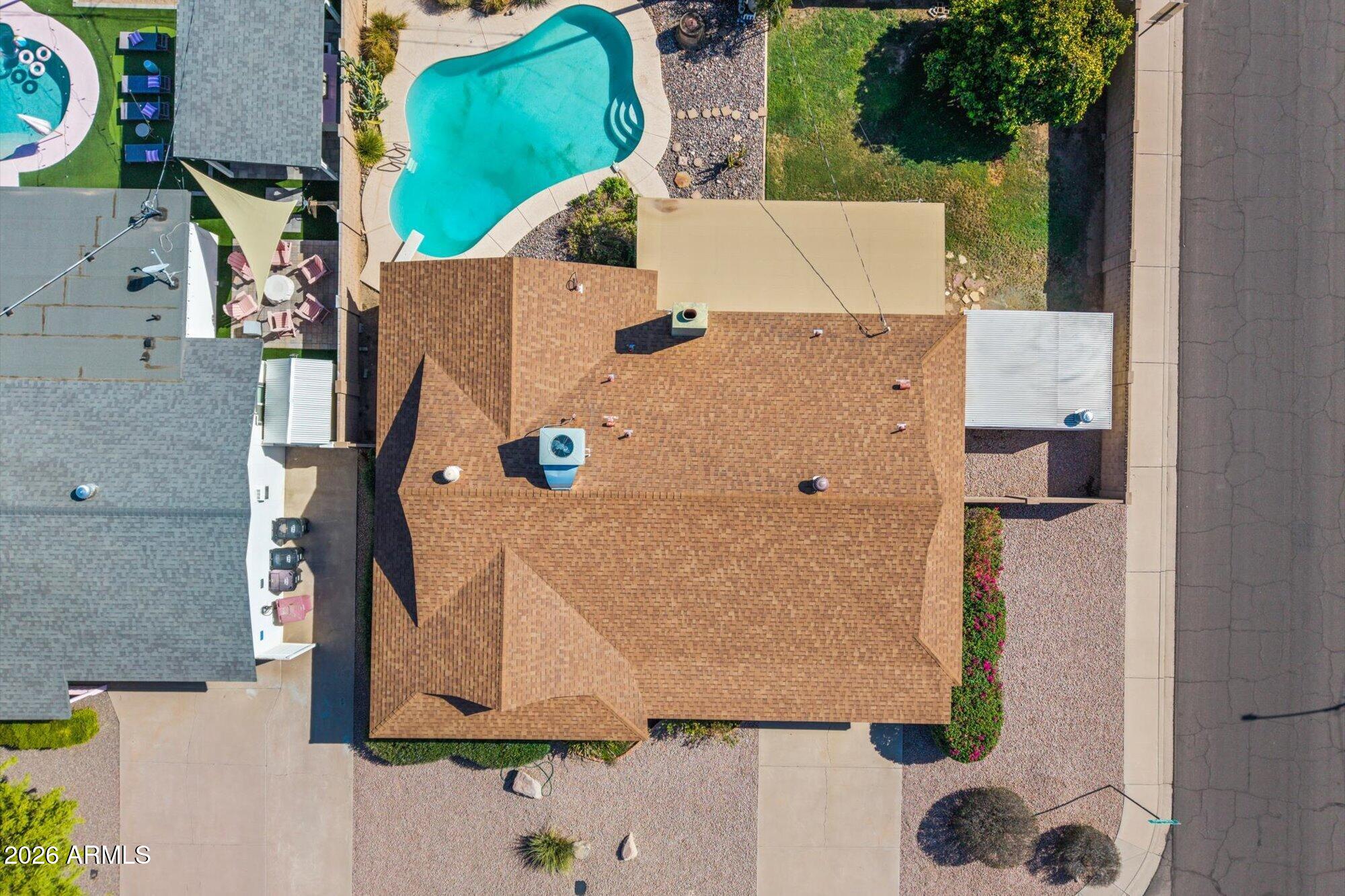 8403 E INDIANOLA Avenue