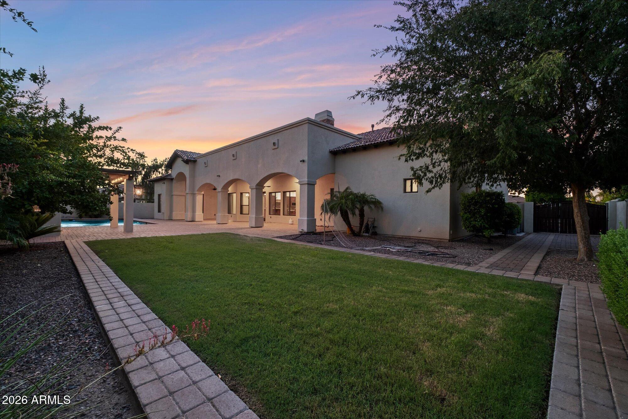 4371 E GEMINI Place