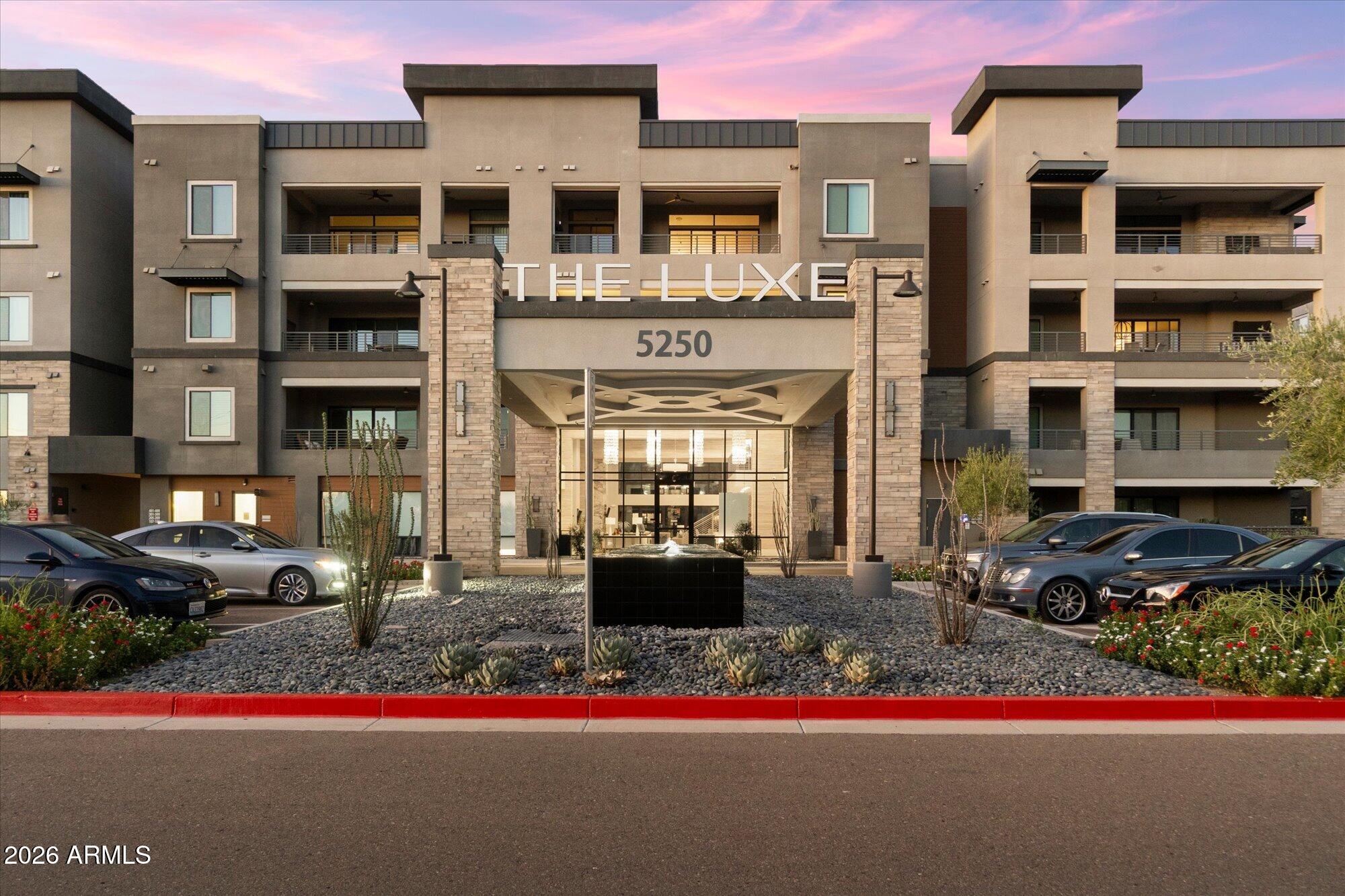 5250 E DEER VALLEY Drive 303