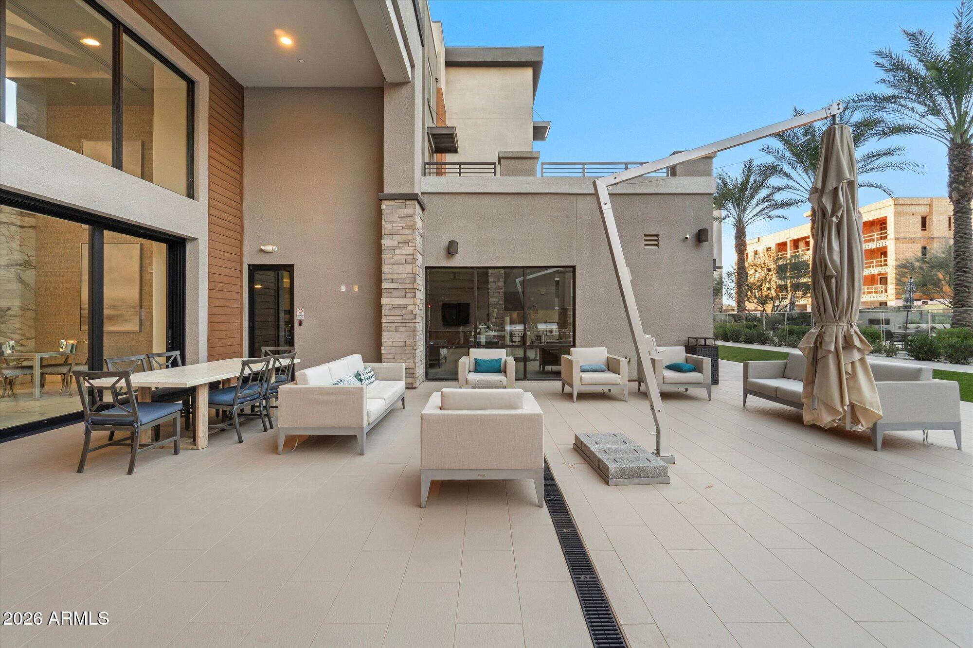 5250 E DEER VALLEY Drive 303