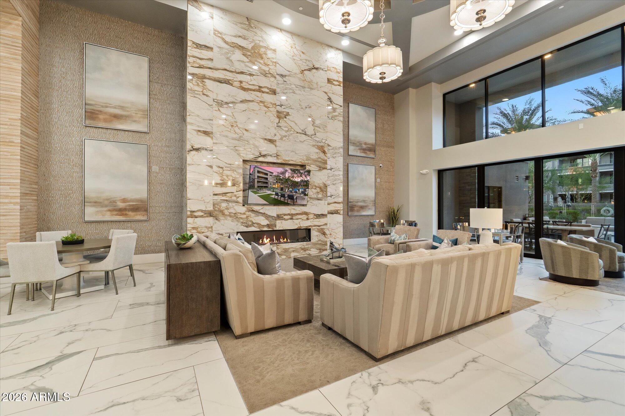 5250 E DEER VALLEY Drive 303