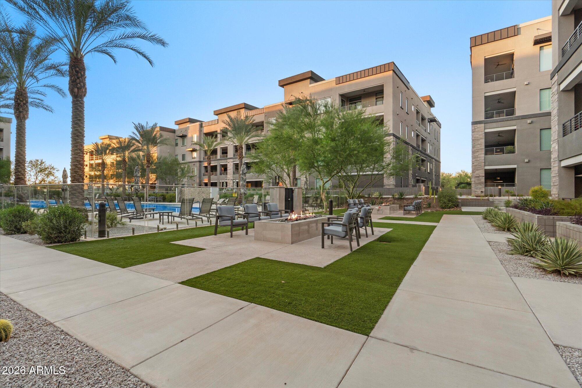 5250 E DEER VALLEY Drive 303