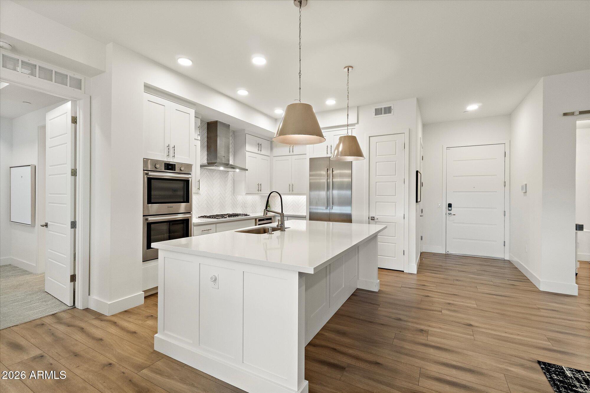 5250 E DEER VALLEY Drive 303