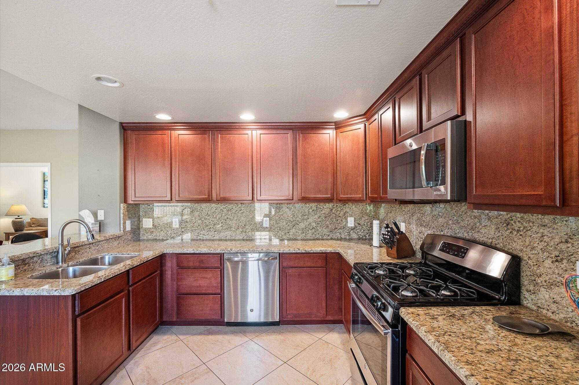 21320 N 56TH Street 1092