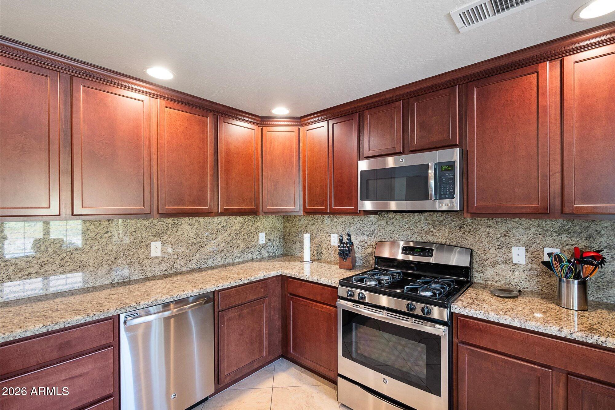 21320 N 56TH Street 1092