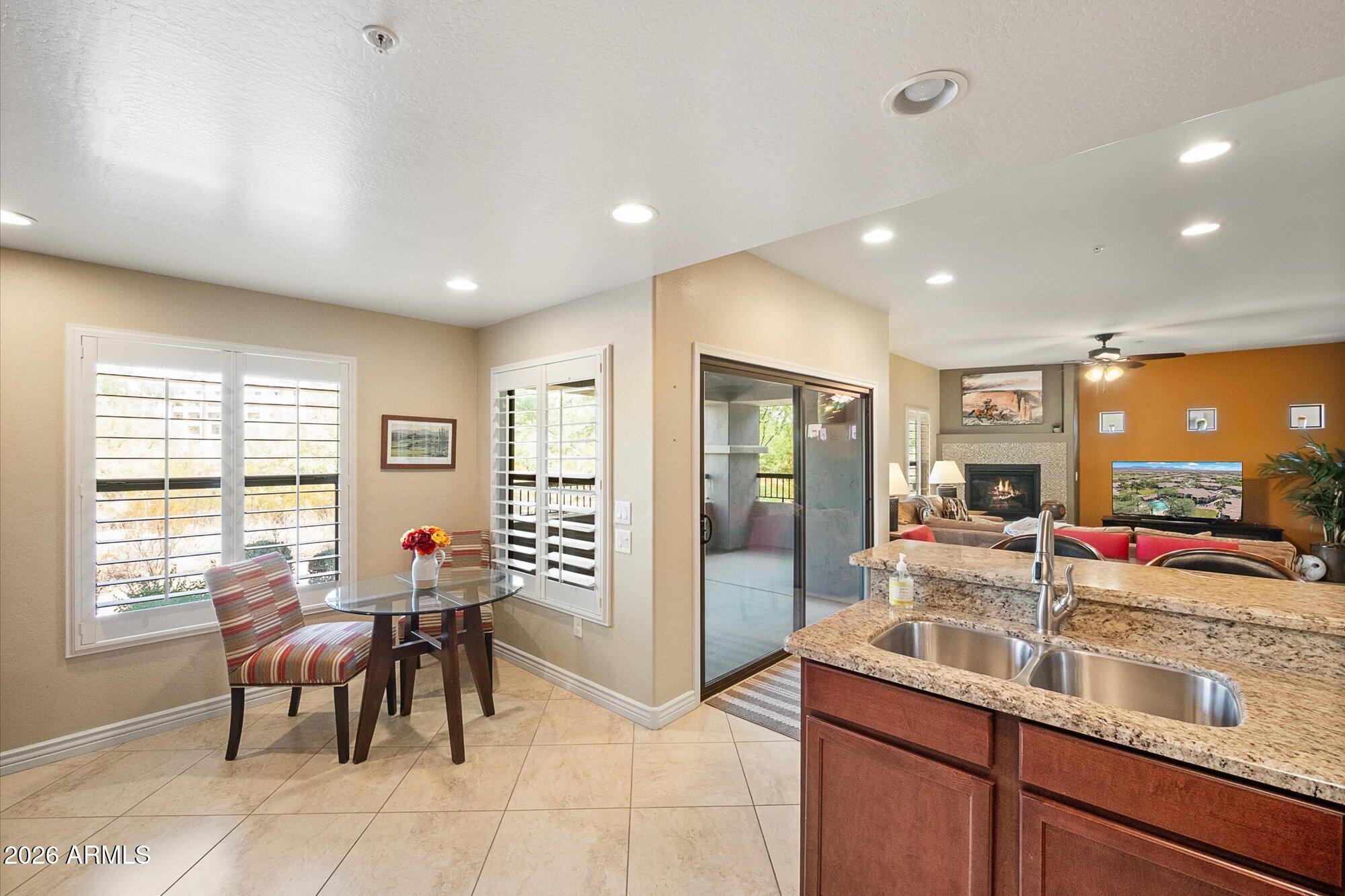 21320 N 56TH Street 1092