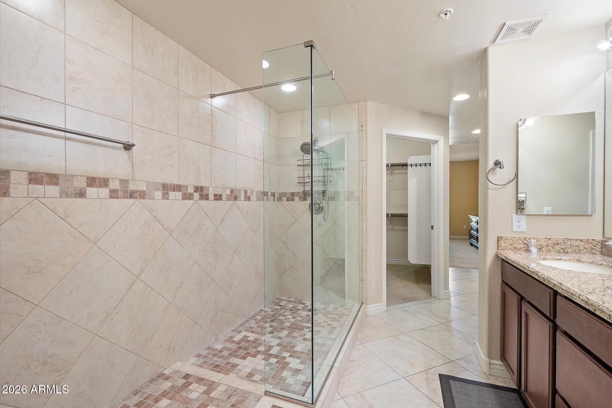 21320 N 56TH Street 1092