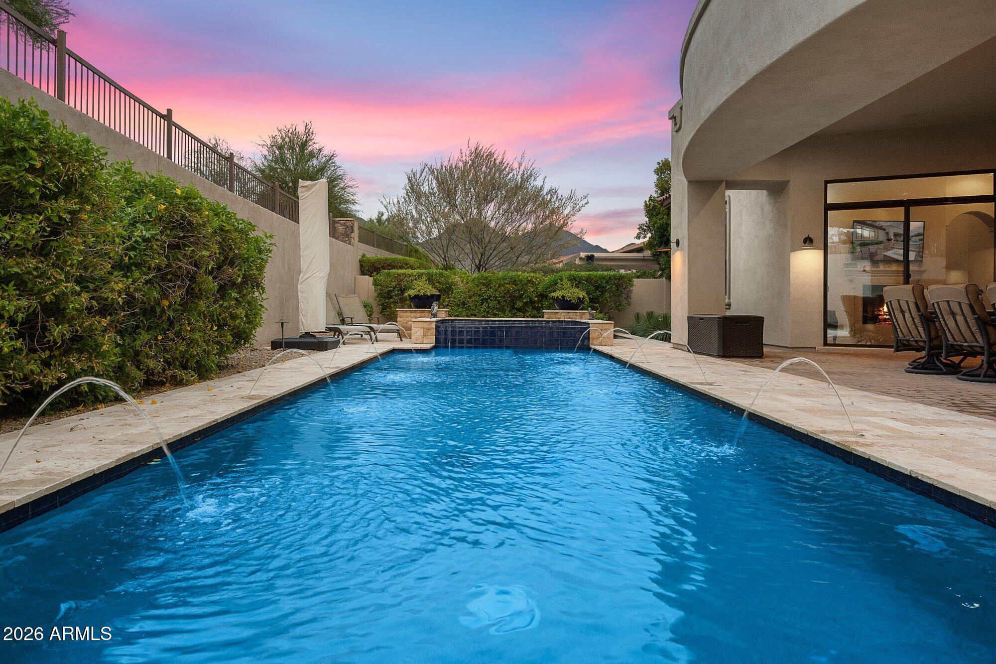 9894 E DESERT BEAUTY Drive