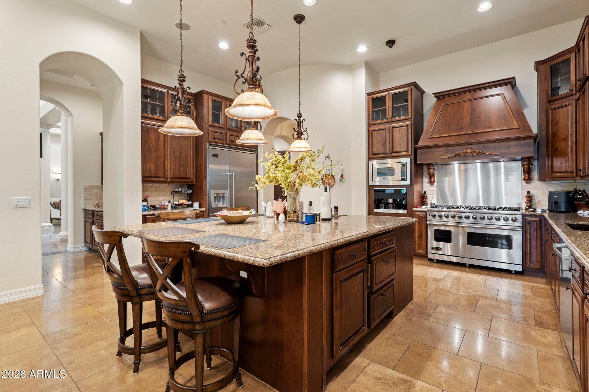 9894 E DESERT BEAUTY Drive