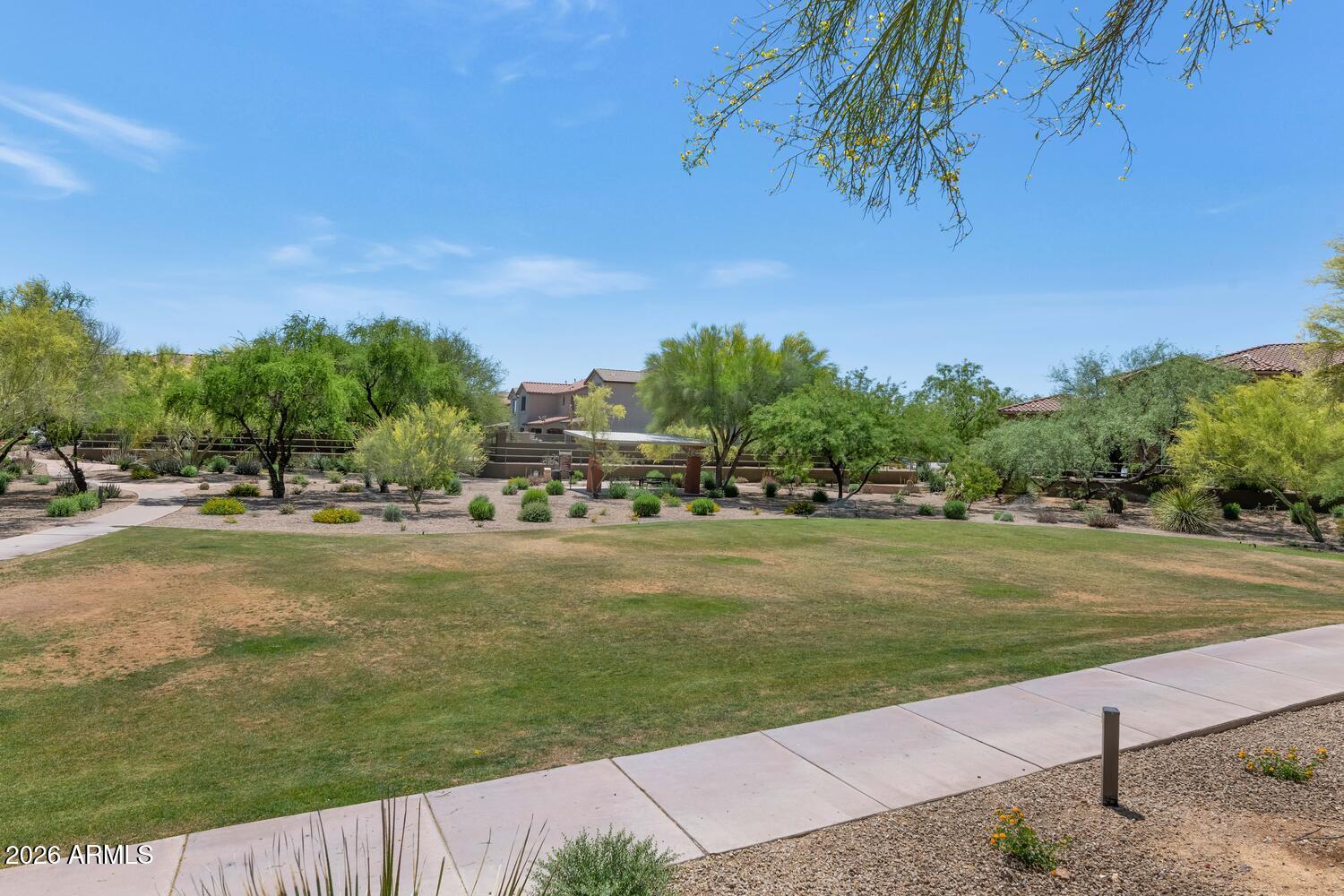 3911 E Cat Balue Drive