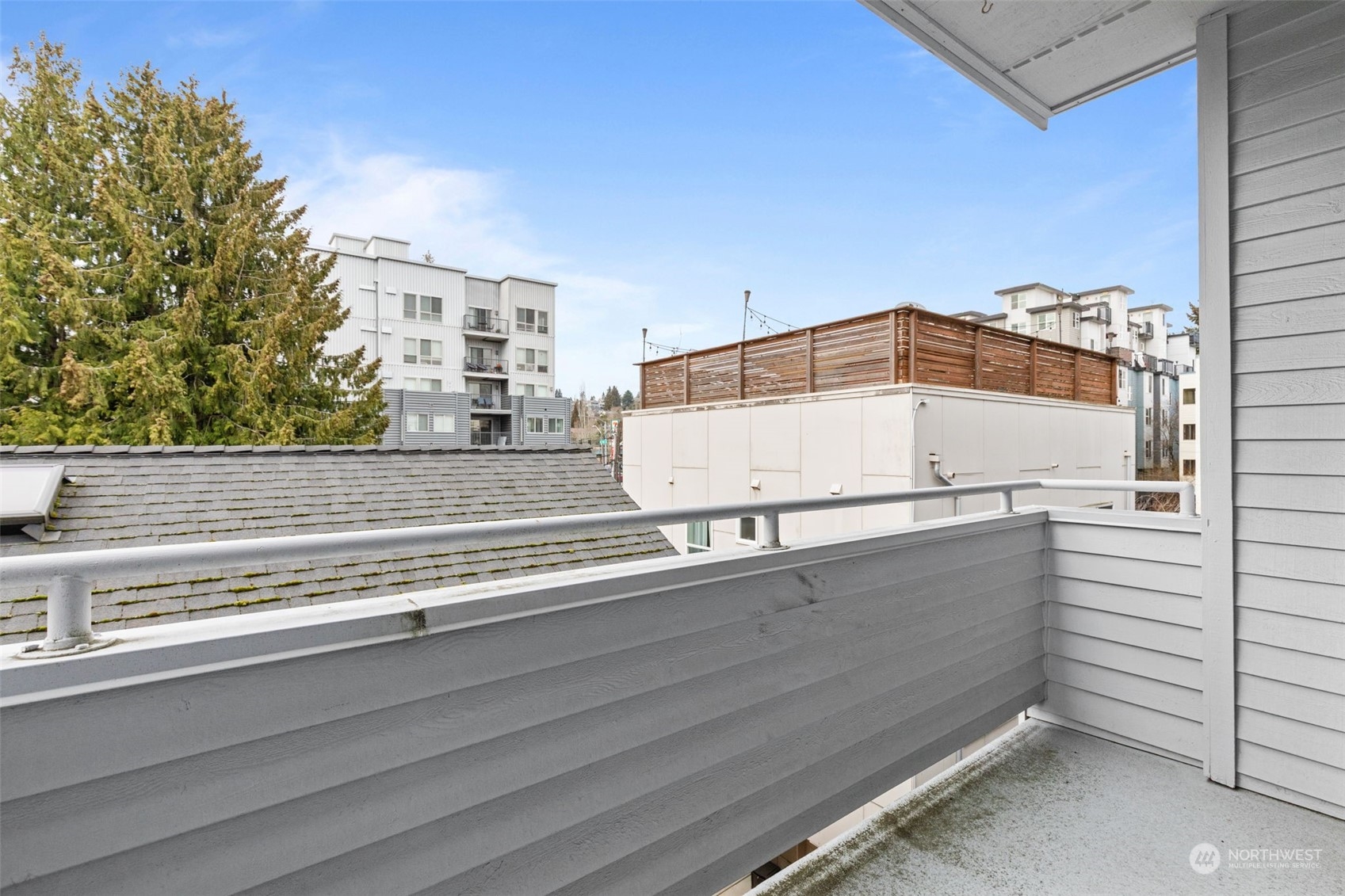 3271 SW Avalon Way #302