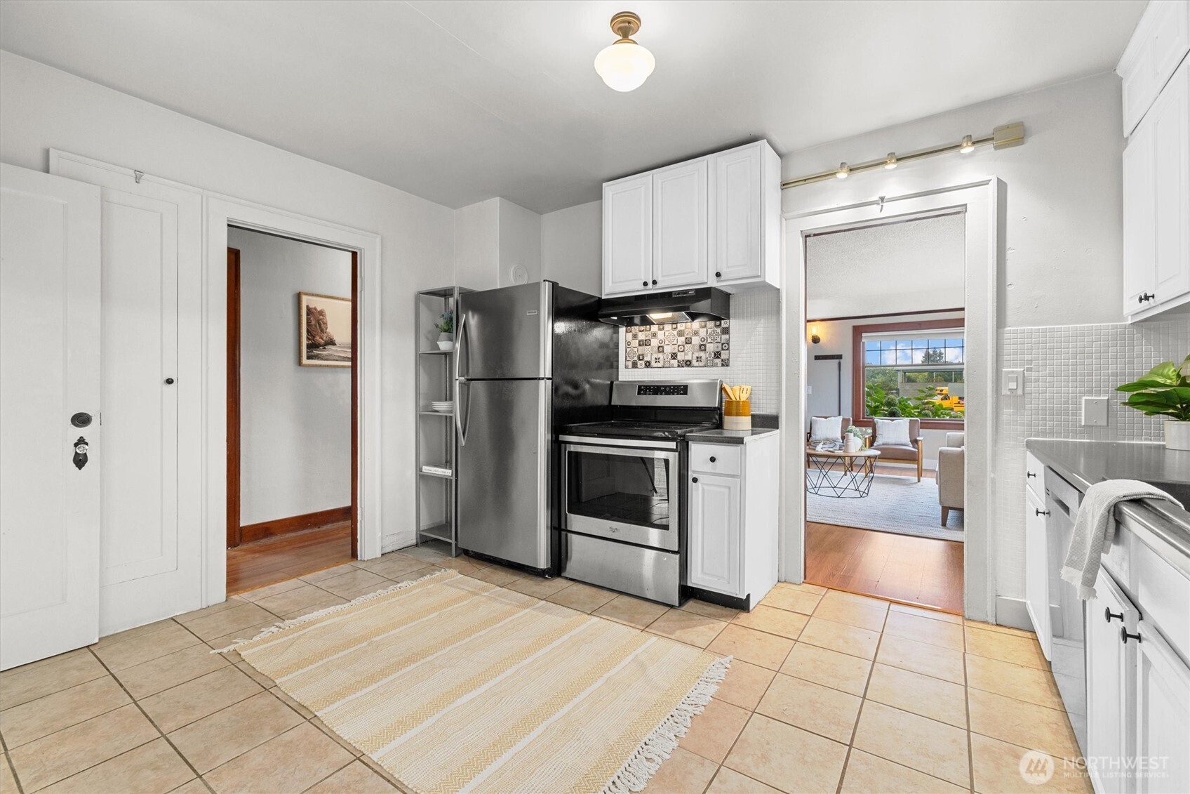 1211 N 3rd Street