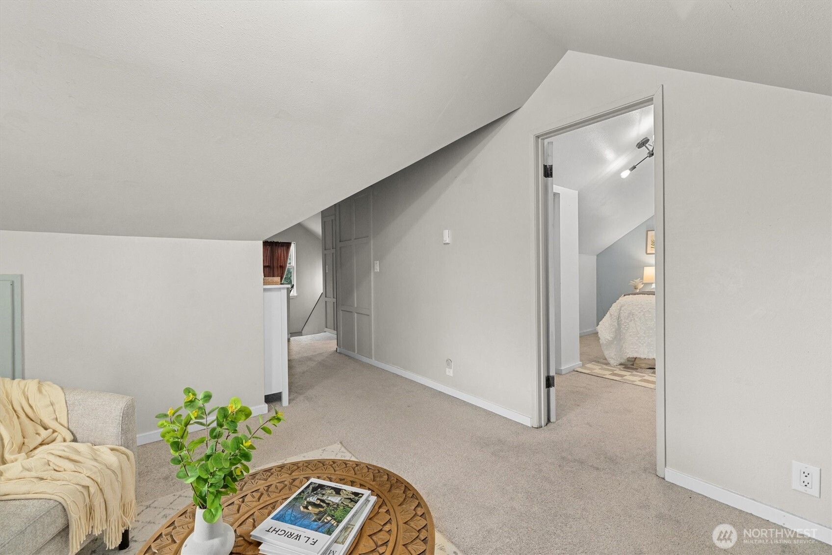 1211 N 3rd Street