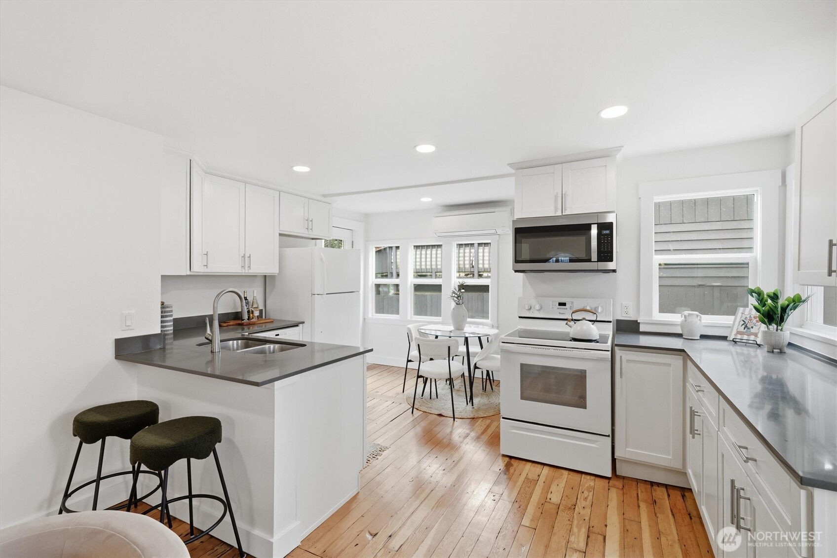 1651 SW 114th Streeet