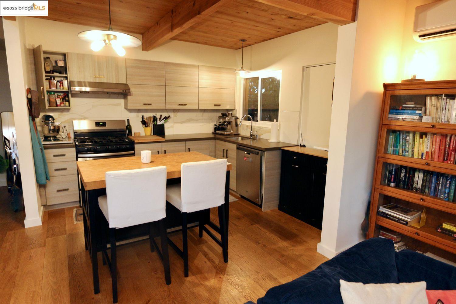 5618 Sutter