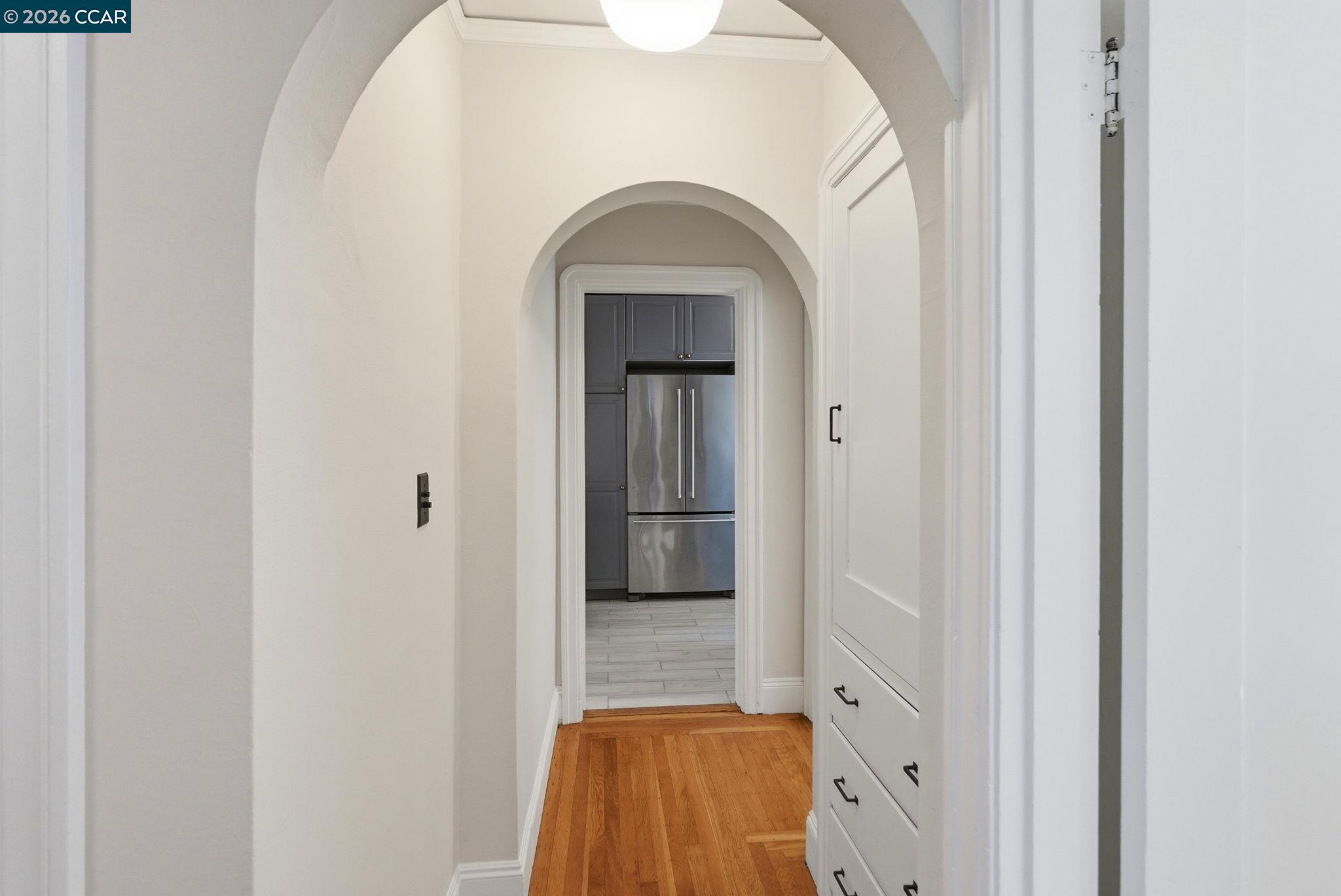 899 Arlington Ave.
