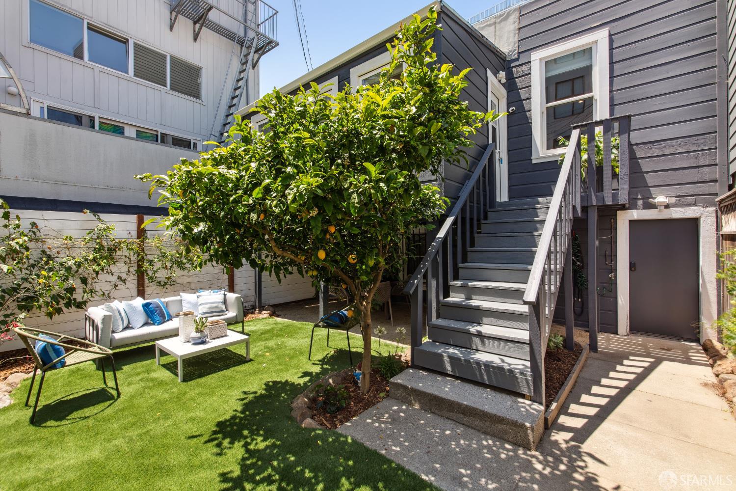 1035 Natoma Street