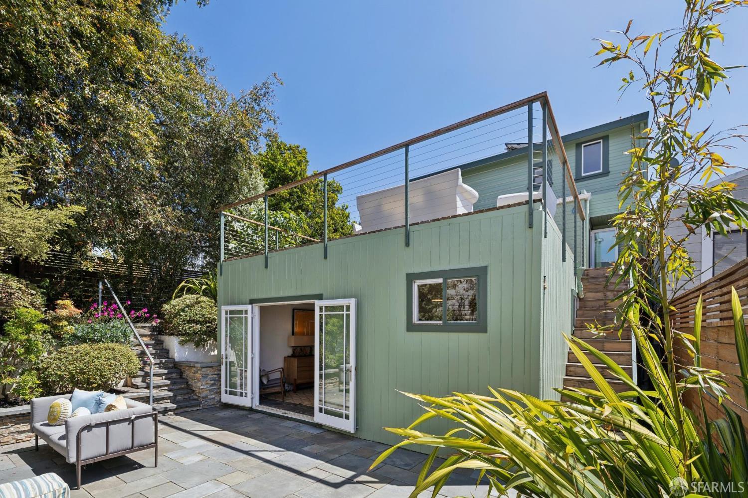 643 Edna Street