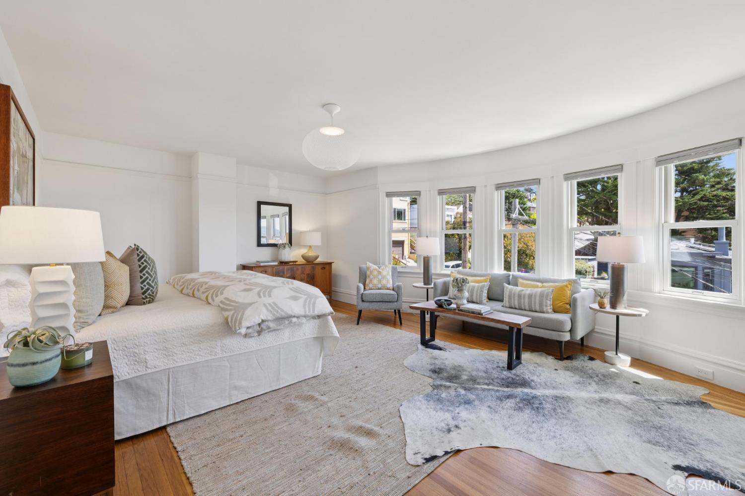 643 Edna Street