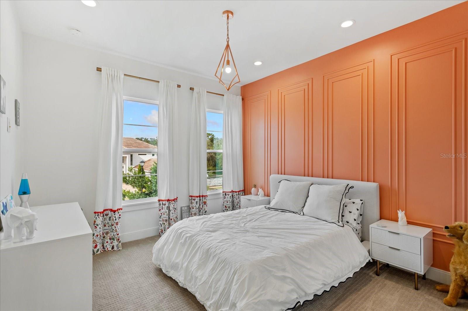 2205 LAKE SYLVAN OAKS CT