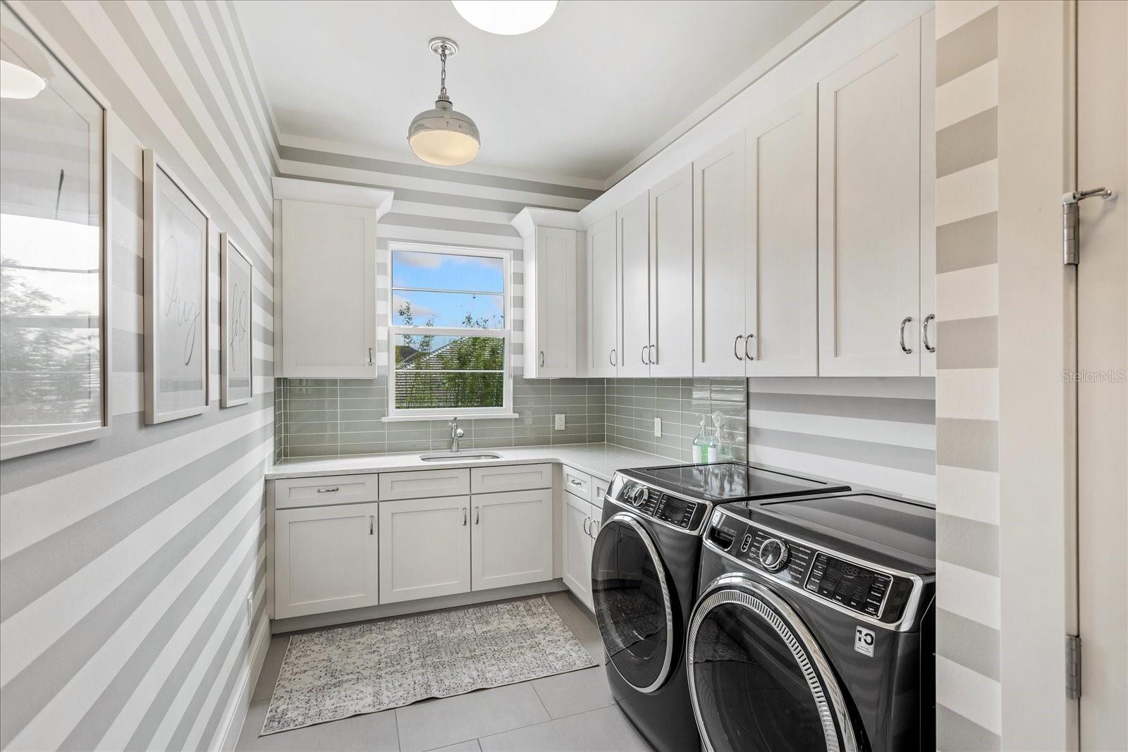 2205 LAKE SYLVAN OAKS CT