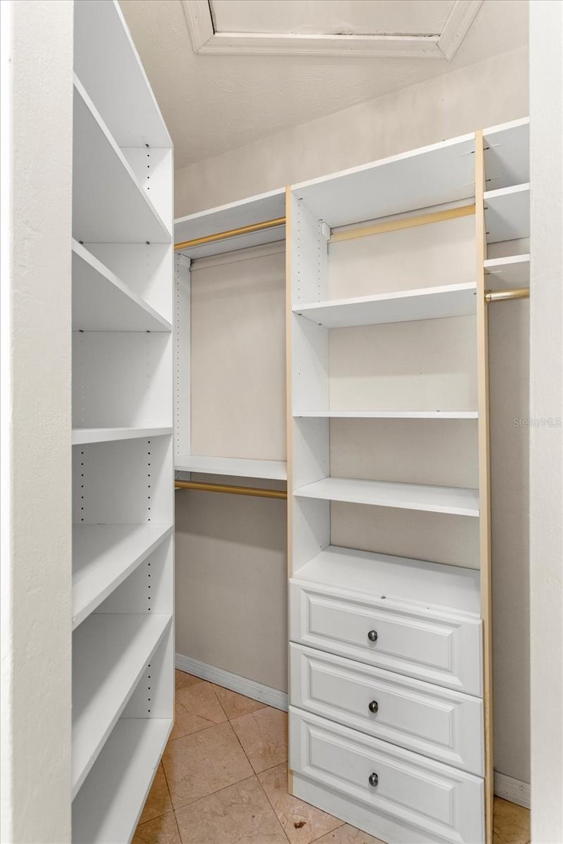 105 JOHN ANDERSON DR