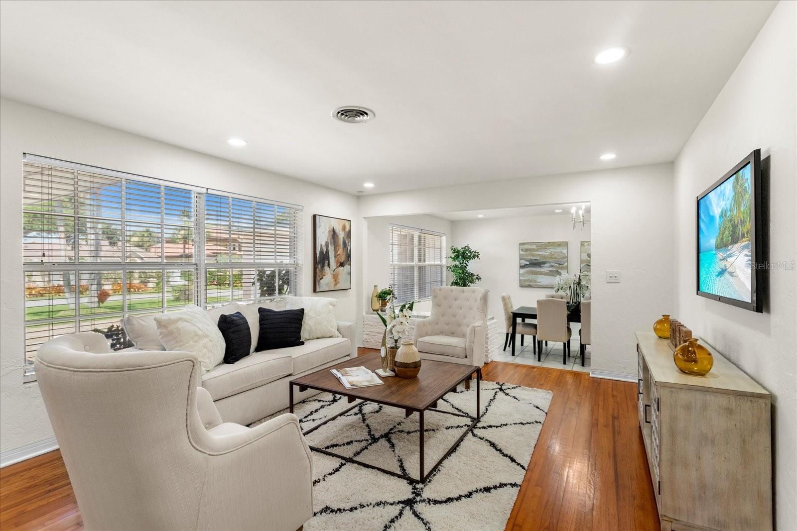 105 JOHN ANDERSON DR