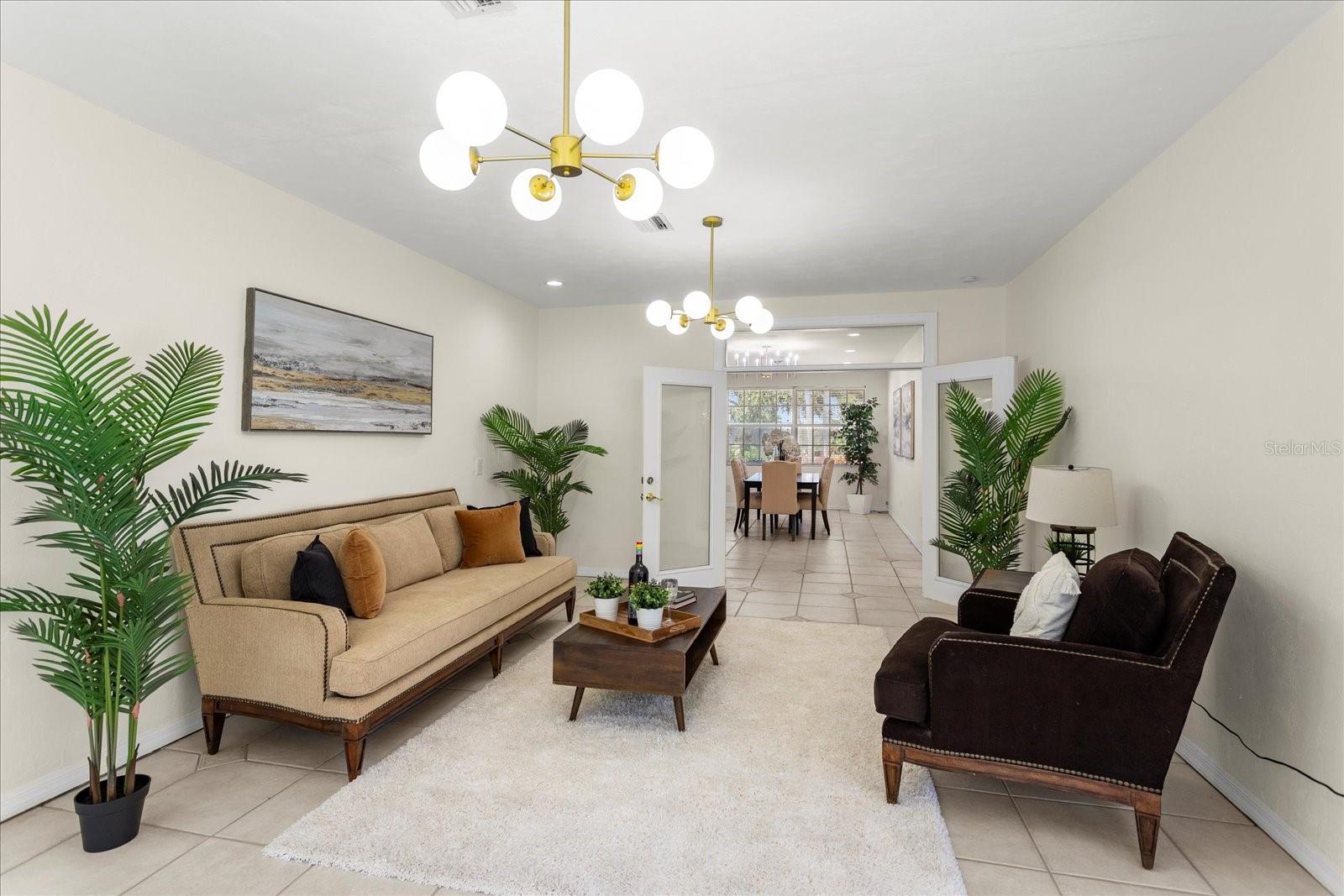 105 JOHN ANDERSON DR