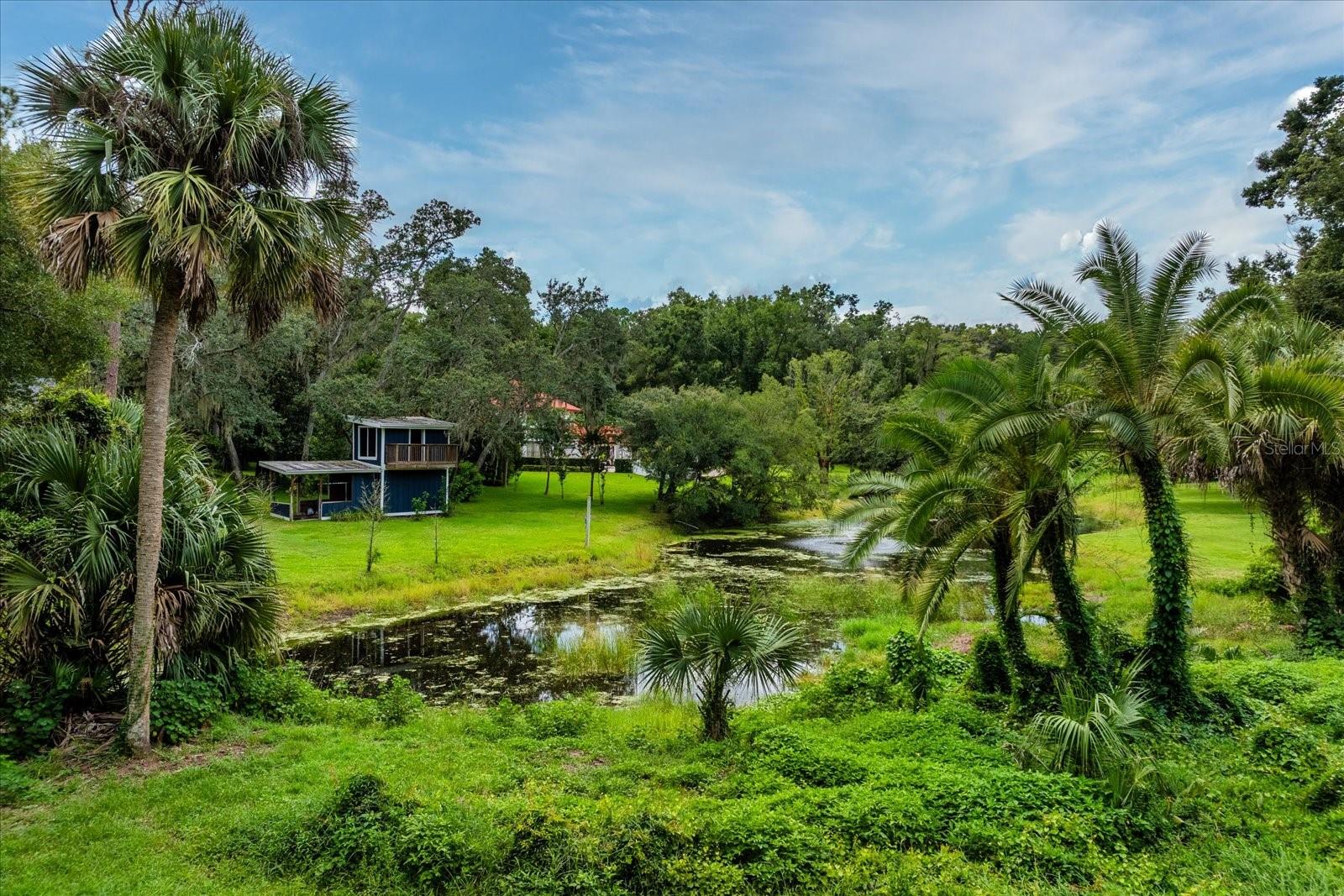 305 SWEETWATER CLUB CIR