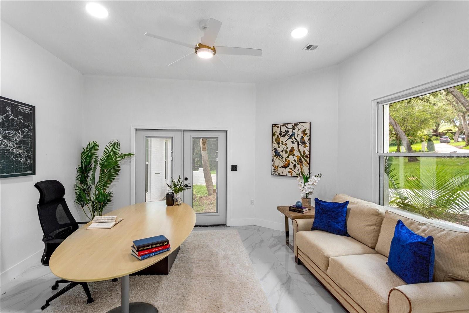 305 SWEETWATER CLUB CIR