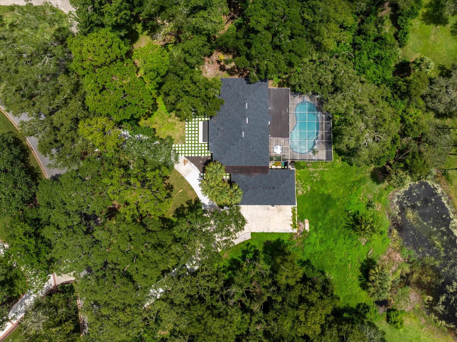 305 SWEETWATER CLUB CIR