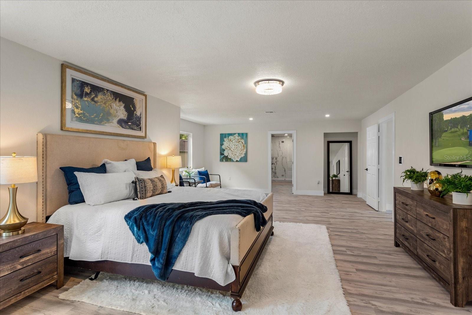 305 SWEETWATER CLUB CIR